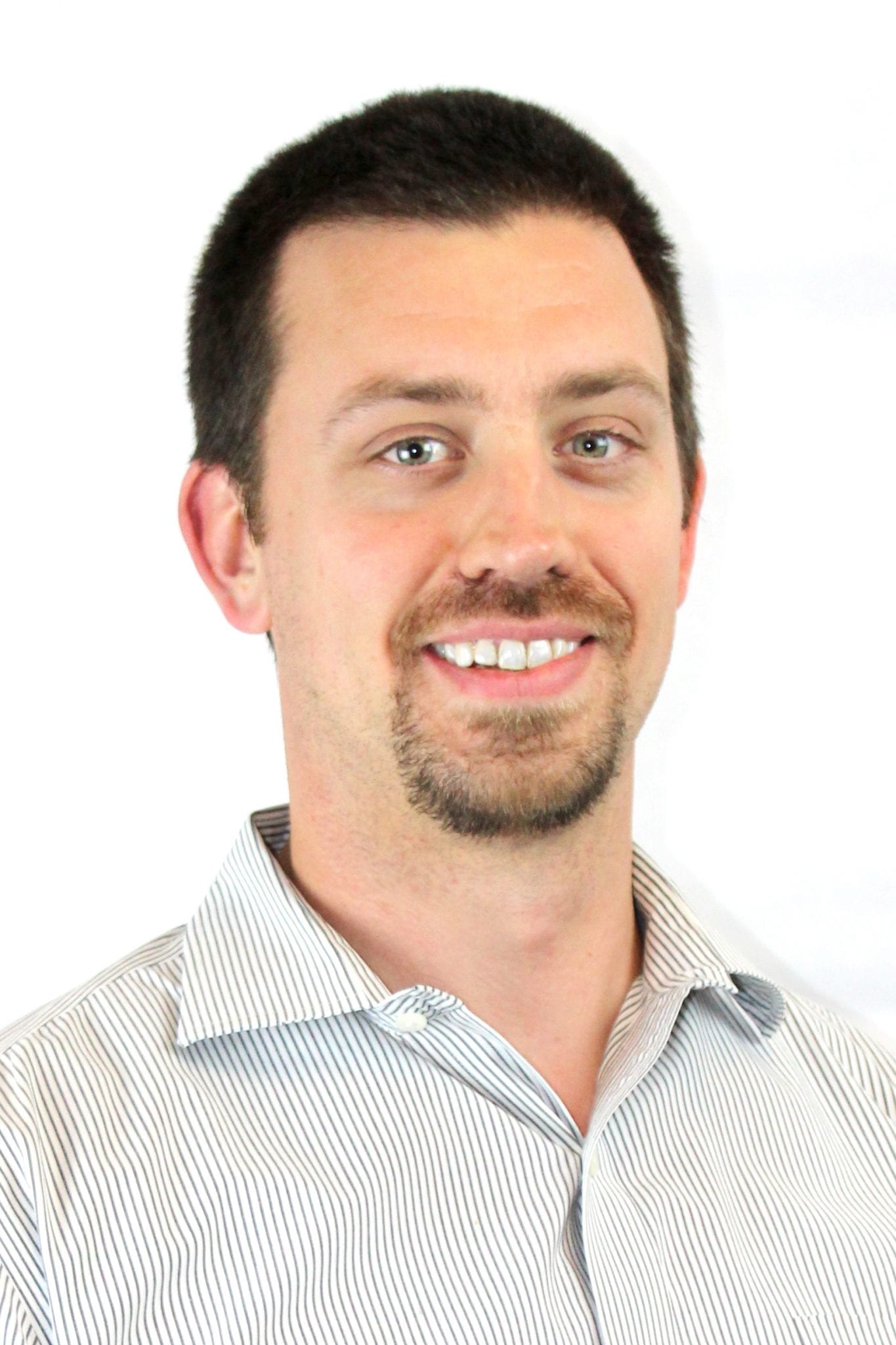 Carlos Rubio headshot
