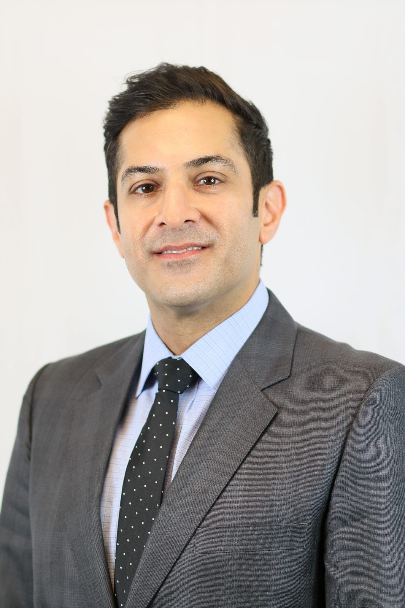 Robbie Bahl, MD headshot