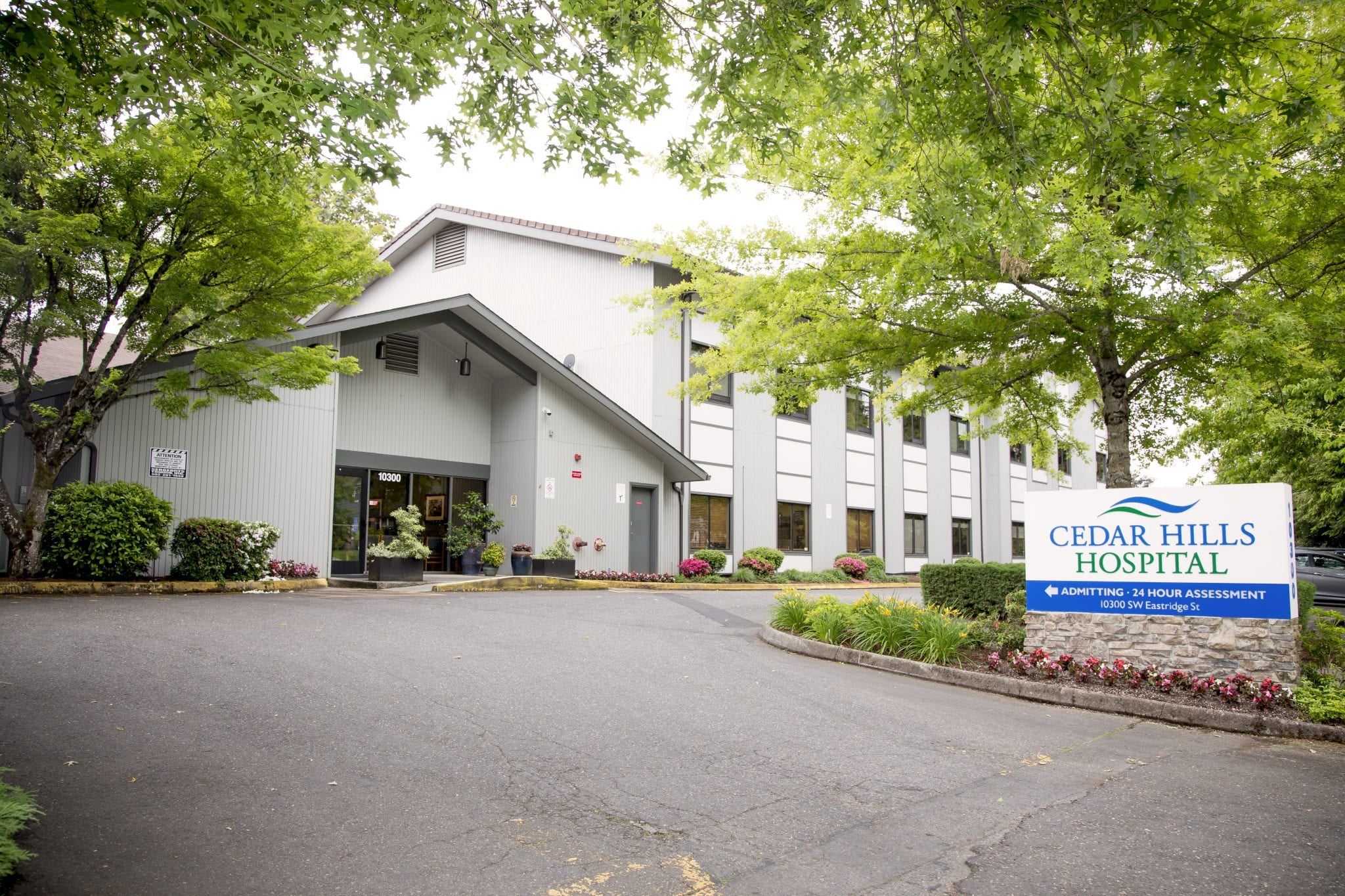Entrance to Cedar Hills Hospital